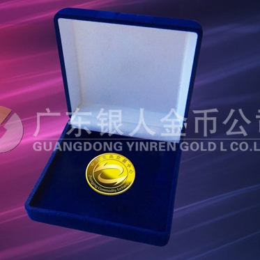 2015年3月定制　制作純金徽章、定做純金胸章、定制純金司徽